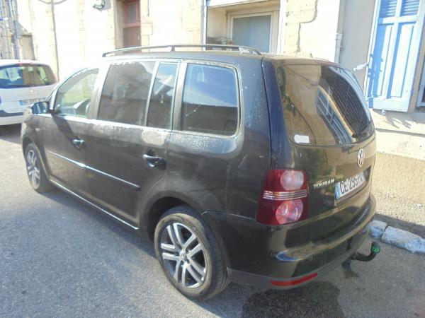 Image arrière de la voiture